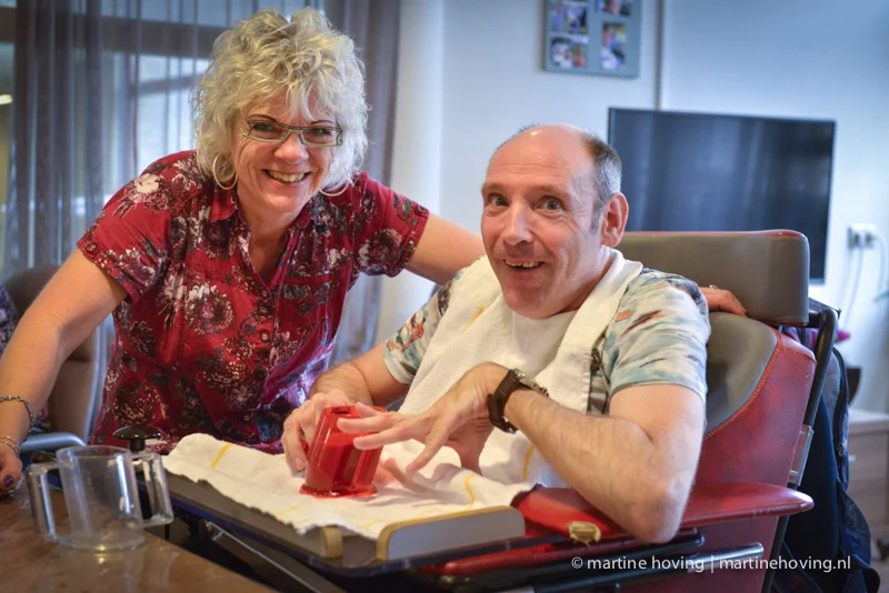 Noorderbrug — samen aan tafel — fotografie Martine Hoving