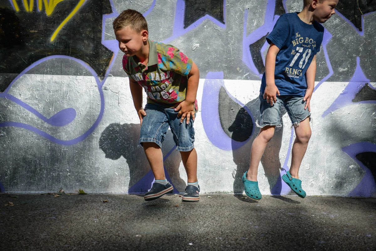 Mijn buurt Assen — spelen bij de graffitiwand