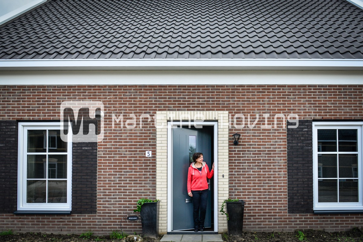 _MH08166